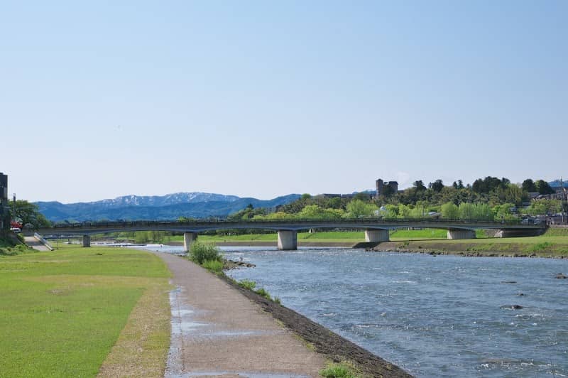Kamikiku Bridge - Image 2