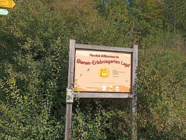 Bienen- Erlebnisgarten Lagd - Image 1