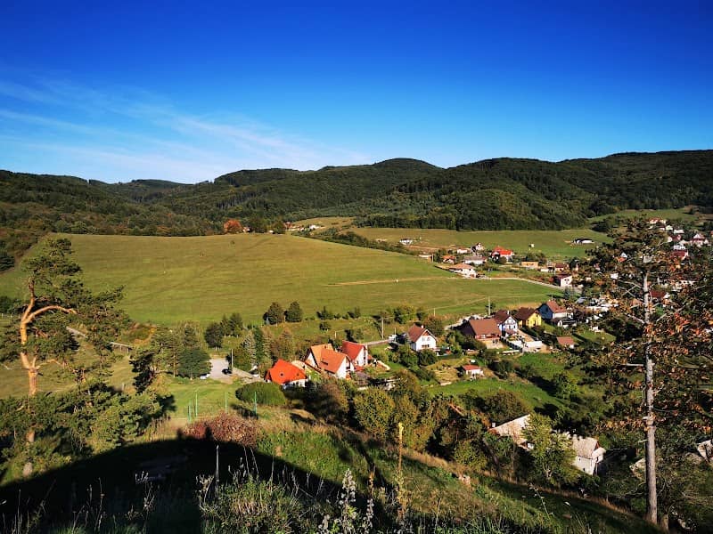 Castle Dobrá Niva - Image 2