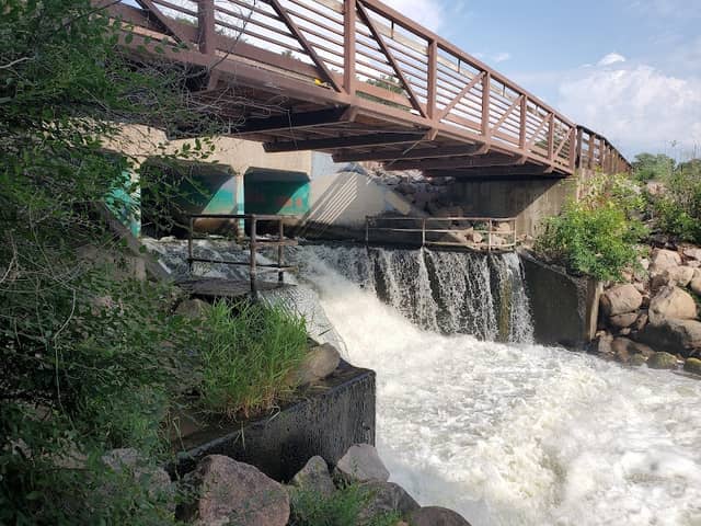 Riverside Park - Image 1