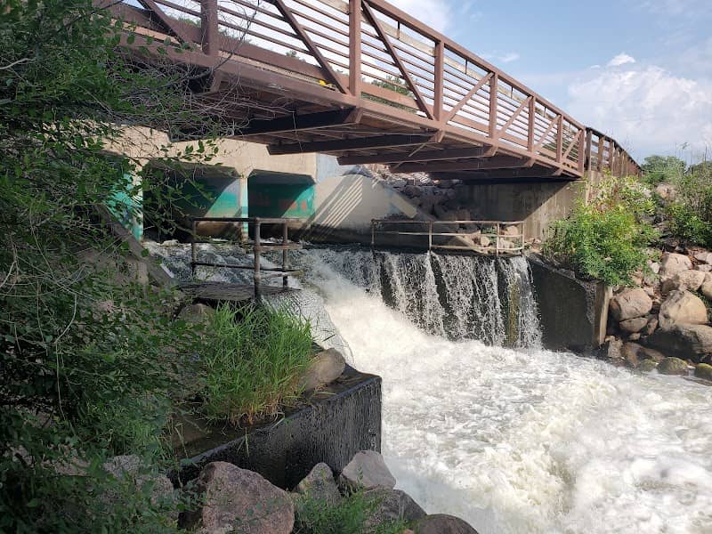 Riverside Park - Image 1