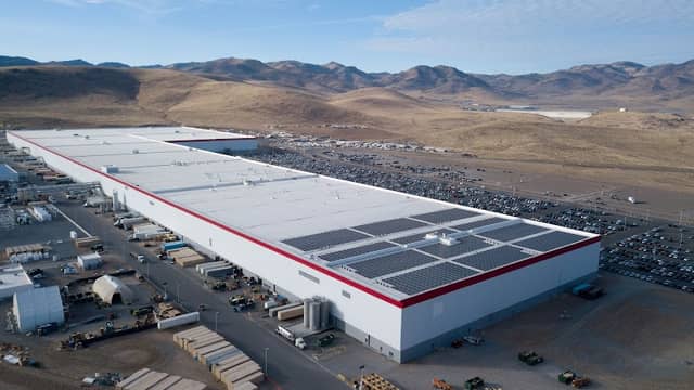 Tesla Gigafactory Nevada - Image 2