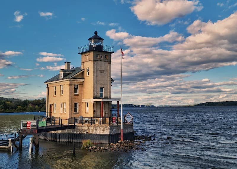 Rondout Lighthouse - Image 2