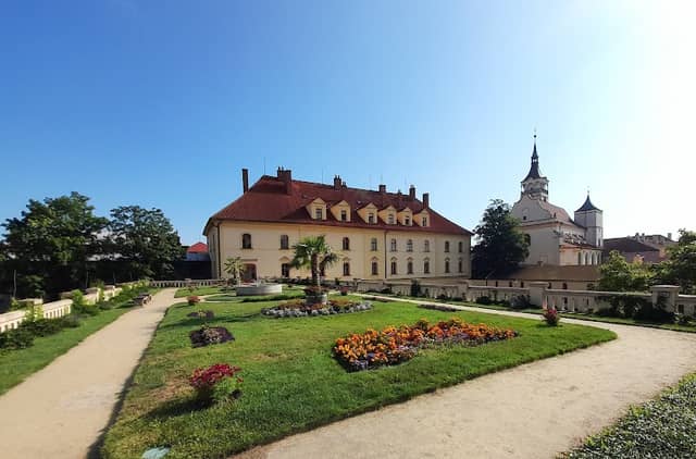 Zámecká zahrada - Image 1
