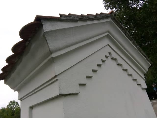 Bildstock mit St. Nepomuk-Statue - Image 2