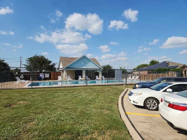 Marina Vista Park & Pool - Image 2