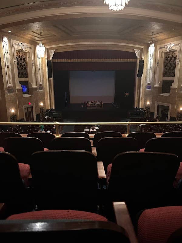 Porn cinema - Image 1