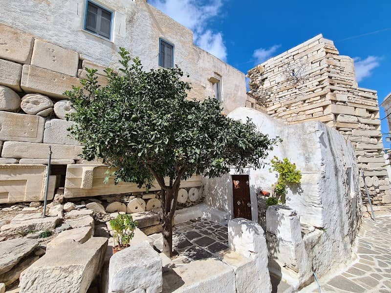Frankish Castle Paroikia - Image 1