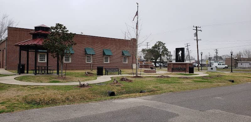 Nederland Veterans Park - Image 1