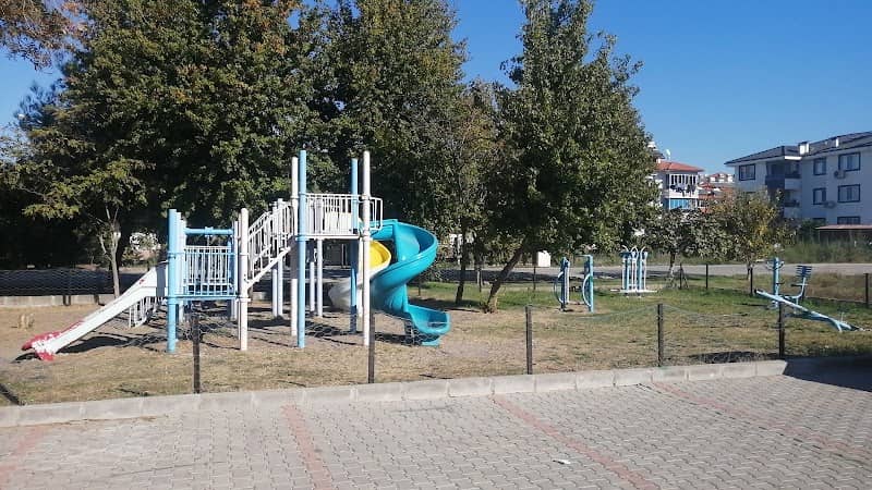 Park - Image 2