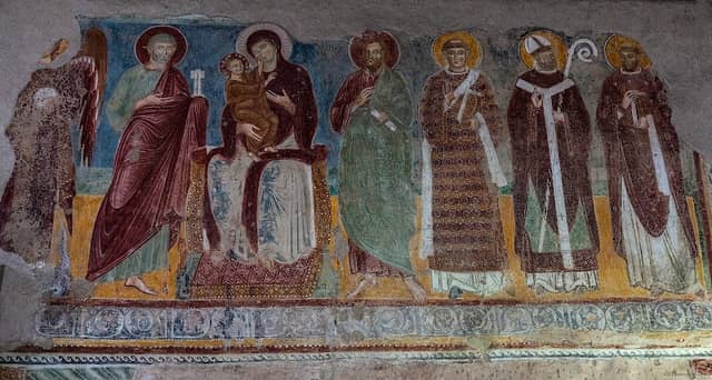 Basilica di San Vincenzo in Galliano - Image 1