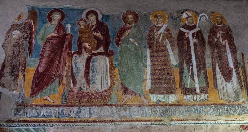 Basilica di San Vincenzo in Galliano - Image 1