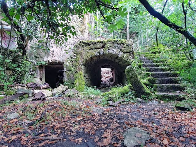 Dolova Village Ruins - Image 2
