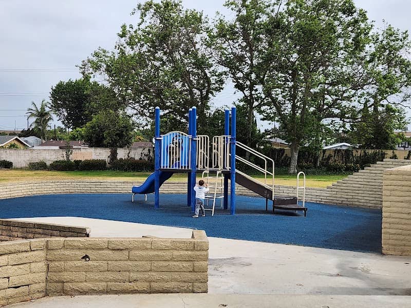 Woodbury Park - Image 2