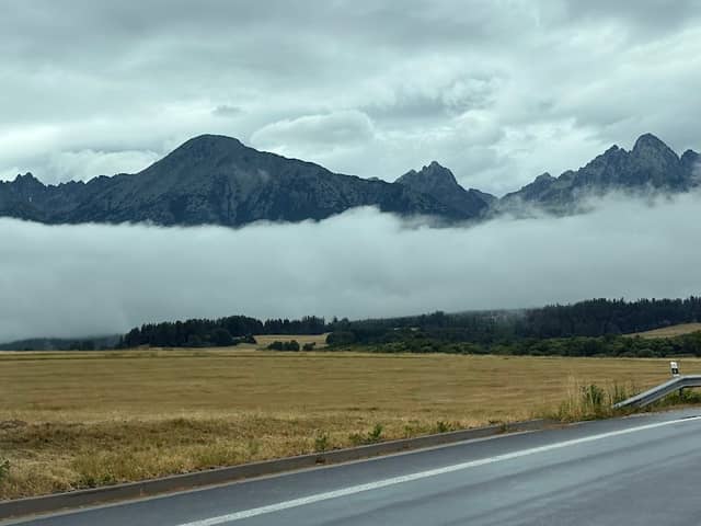 Houpačka.🌏 - Image 1
