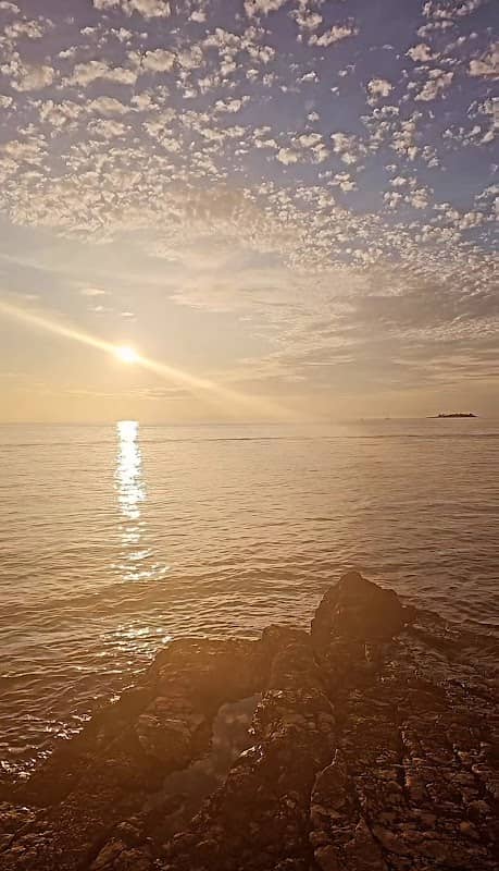 Sunset point - Image 1