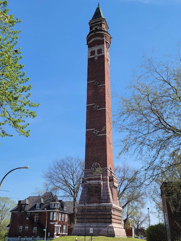Bissell Street Water Tower - Image 2