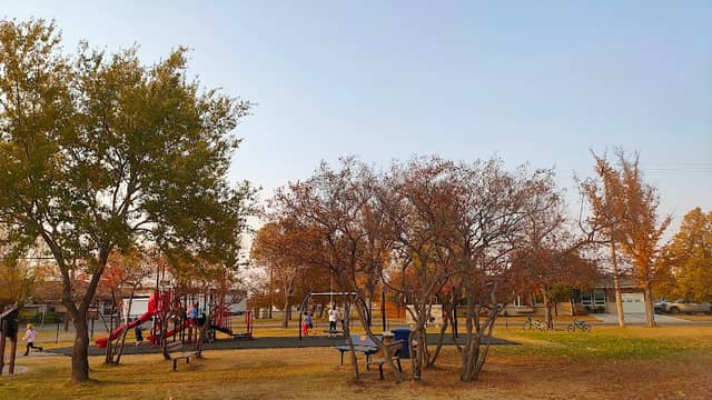 Hillside Park - Image 2