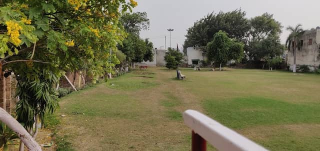 Shri Naina Devi Temple Park - Image 1