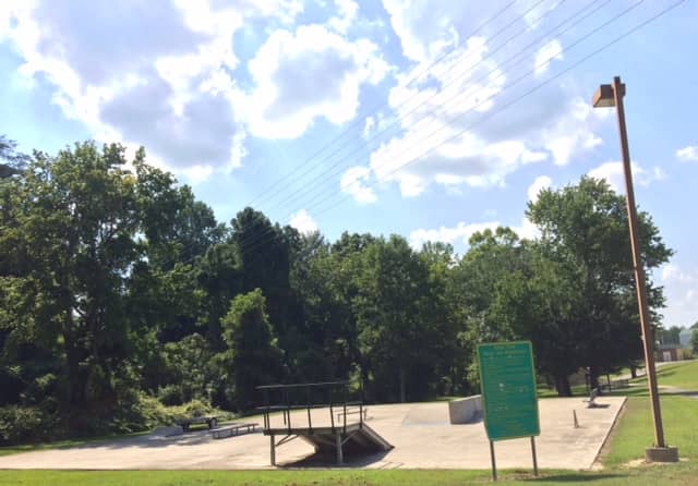 Russell Springs City Park - Image 1