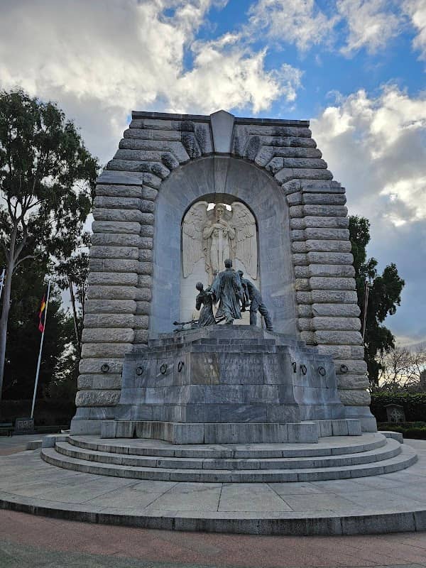 Anzac Centenary Memorial Walk - Image 1