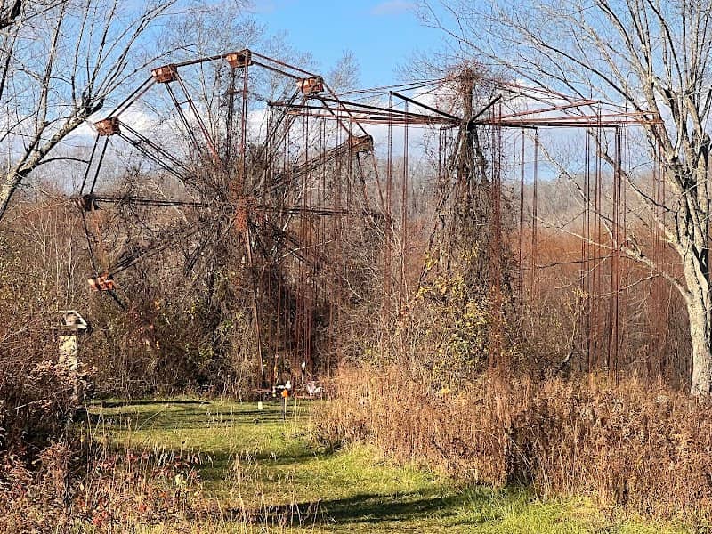 Lake Shawnee Abandoned Amusement Park - Image 2