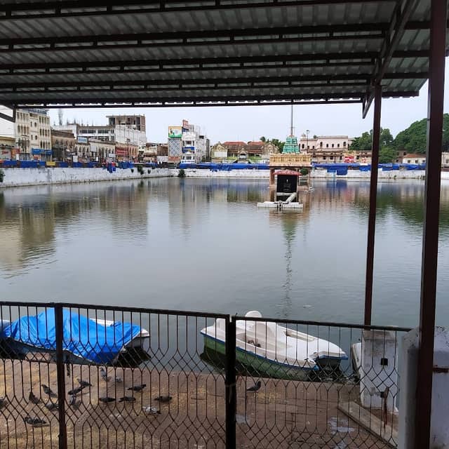 Teppakulam steps - Image 1