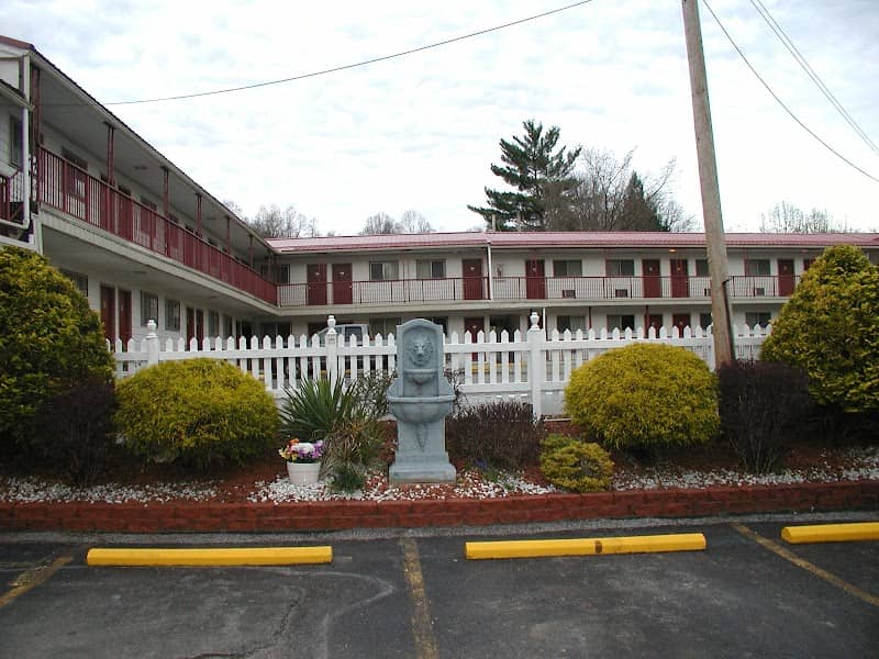 Heldreth Motel - Image 1
