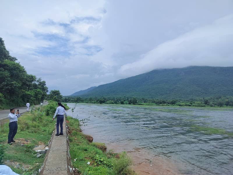 Dimna Golden Reflection Point ( picnic spot) - Image 1
