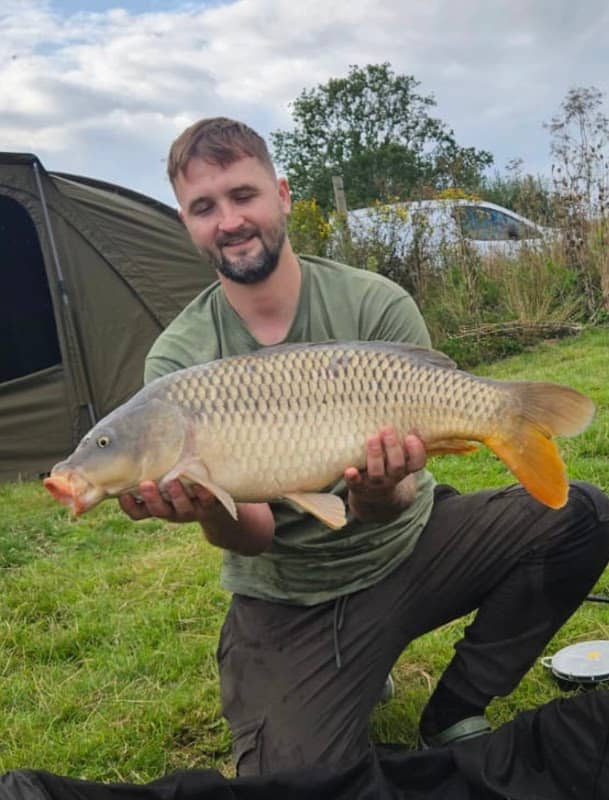 Oakwood Park Lakes - Image 1