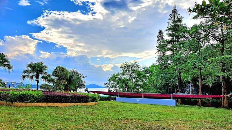 Yuen Chau Tsai Park - Image 1