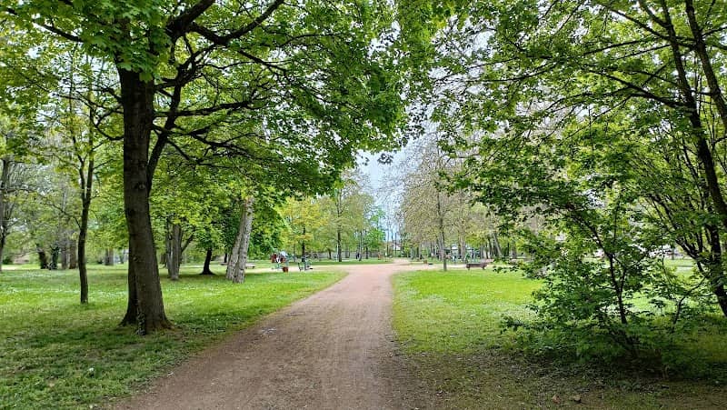 Park Ilets - Image 1
