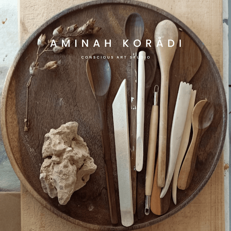 Aminah Koradi Art studio - Image 1