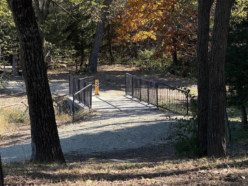 River Banks Orchard Park Loop - Image 2