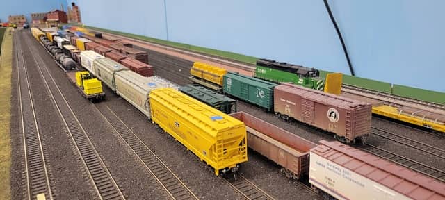 Rail Runners Rail Road - Image 2