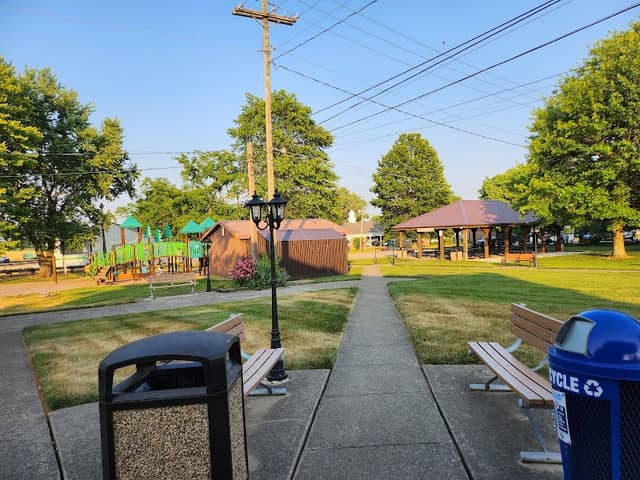 Lions club park - Image 2