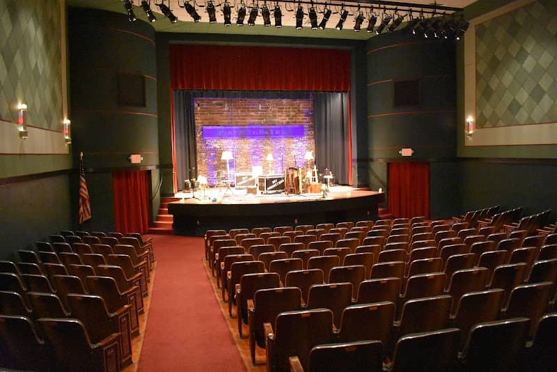 Finke Theatre - Image 1