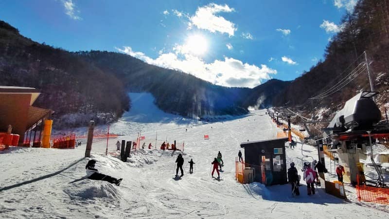 Takeshi Banshogahara Ski Area - Image 1