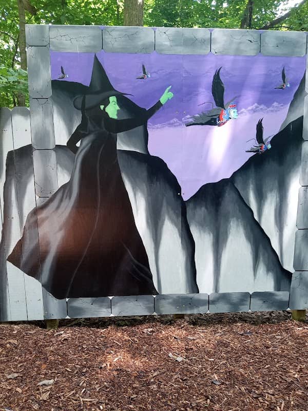 Wizard of Oz Garden - Image 3