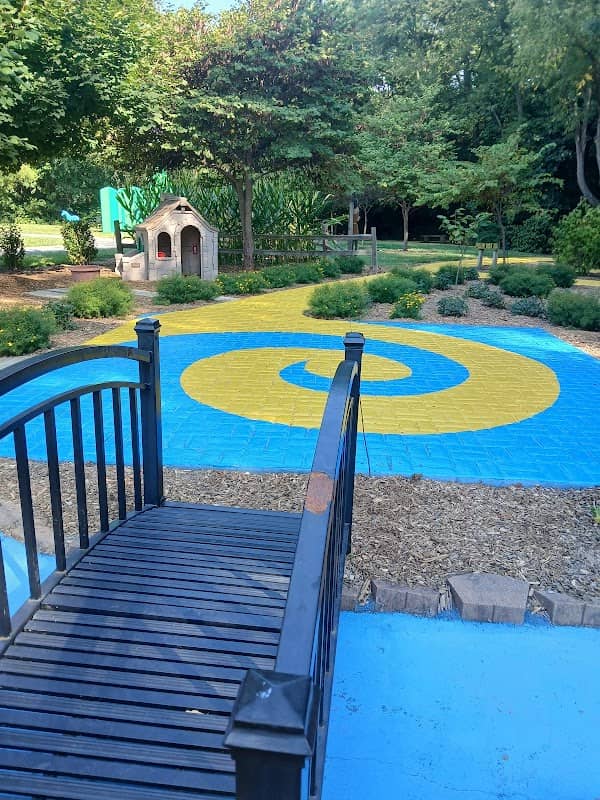 Wizard of Oz Garden - Image 2