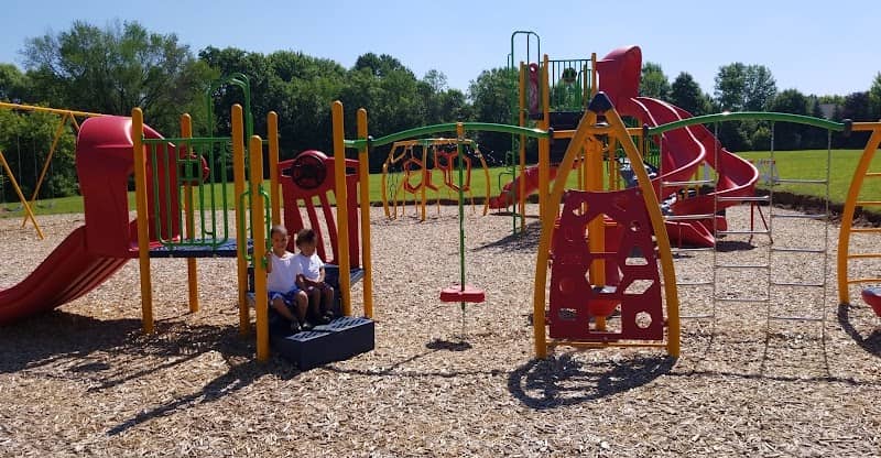 Thelen Park - Image 1