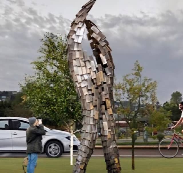 Escultura Navegante - Image 1