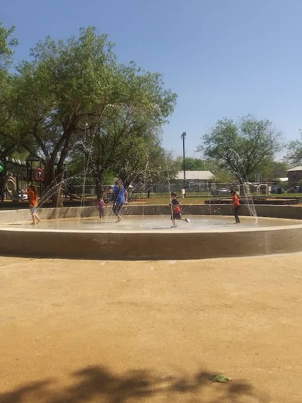Polo Patino Park - Image 1