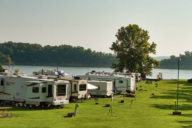Green River Lake State Park - Image 1