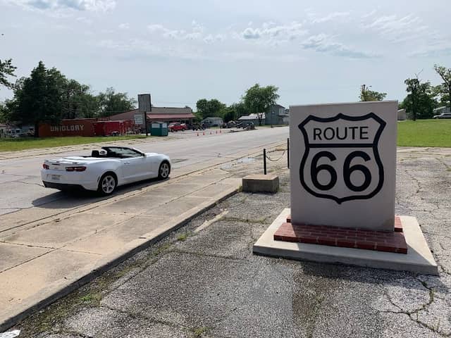 Comets Park on Route 66 - Image 1