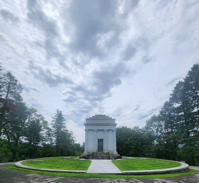 Sleepy Hollow Cemetery - Image 2