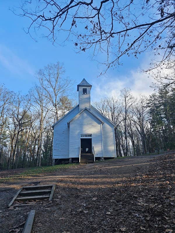Cades Cove Scenic Loop - Image 2