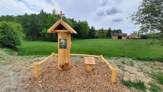 Památník myslivcům - Image 1