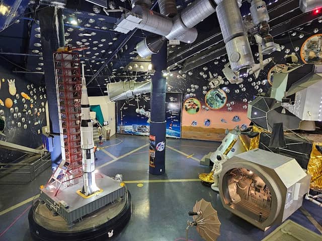 Oktokki Space Center - Image 1