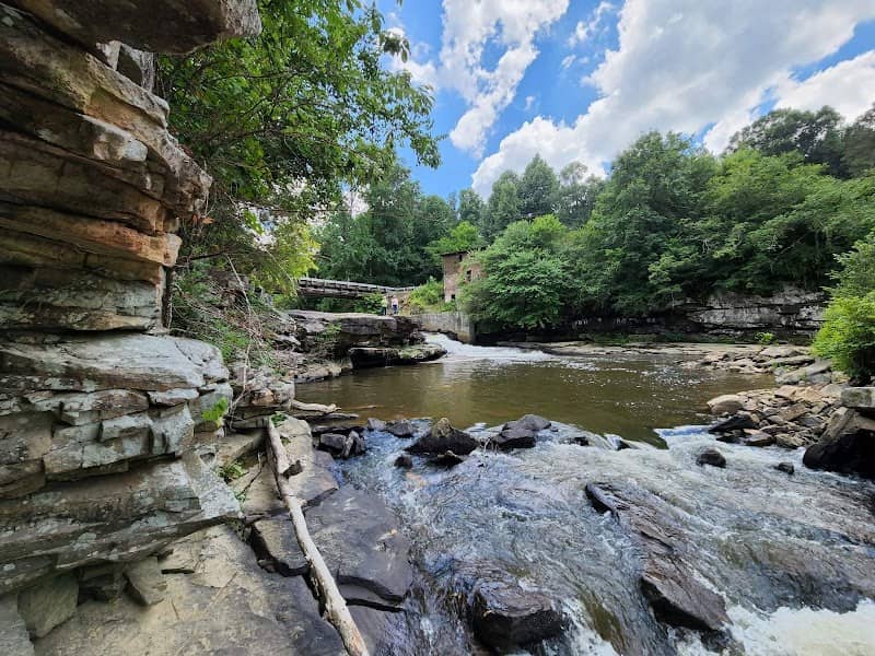 Red Mill - Image 1